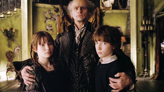 THE ULTIMATE AMY WINEHOUSE MAKEUP TUTORIAL with Guest Artist Valli O’Reilly