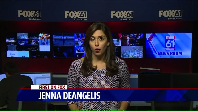 Pilot Suffers Minor Injuries After Plane Crashes in Parking Lot