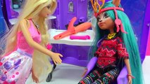Voltageous Hair Color Change Flat Iron On Frankie Stein Doll & Welcome to Monster High Dra