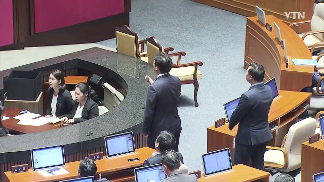 [YTN 실시간뉴스] 박성진 후보자, 野 자진사퇴 압박...與도 엄호 안 해 / YTN