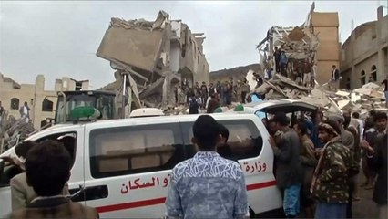 هيومن رايتس: يجب إعادة التحالف العربي باليمن لقائمة العار