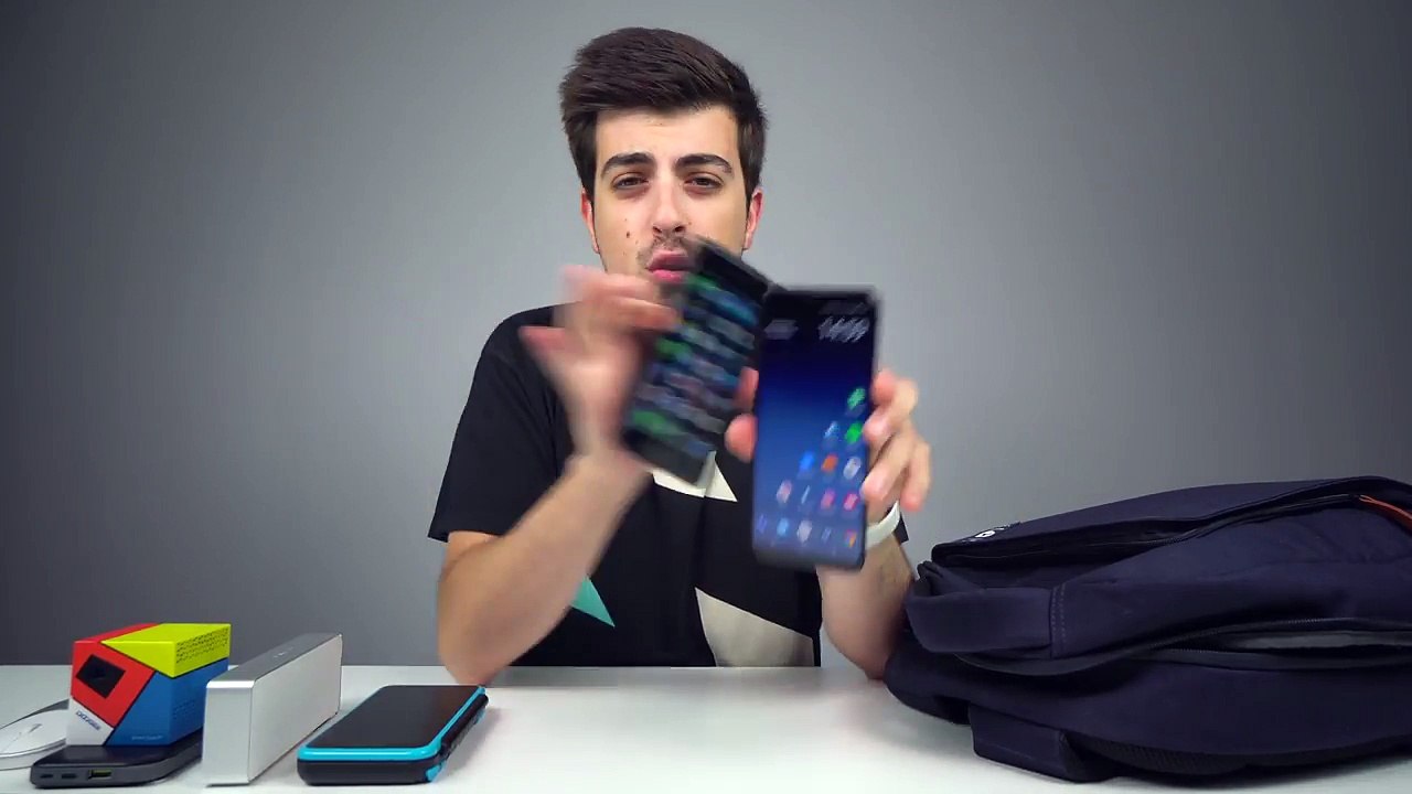 O que LEVO PARA a ESCOLA (Tech Bag 2017)