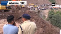 Landslide blocks Jammu-Srinagar highway, commuters stranded