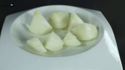 هكذا تقطعين البصل بلا دموع