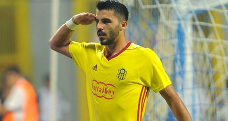 Malatyasporlu Futbolcu, Ertuğrul Sağlam Karşı Çıkmasına Rağmen Penaltıyı Kullandı