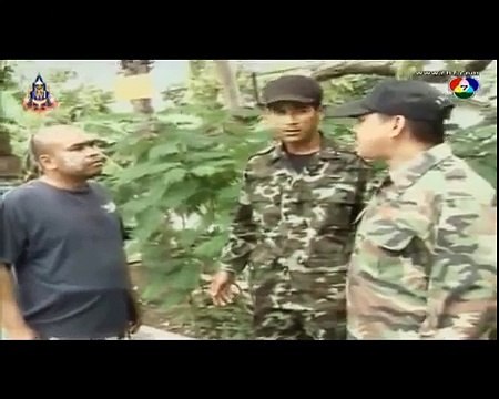 คดีเด็ด (2556) - นึกว่าคนบ้าเป็นต่างด้าว (ชาวบ้านบางระจัน)