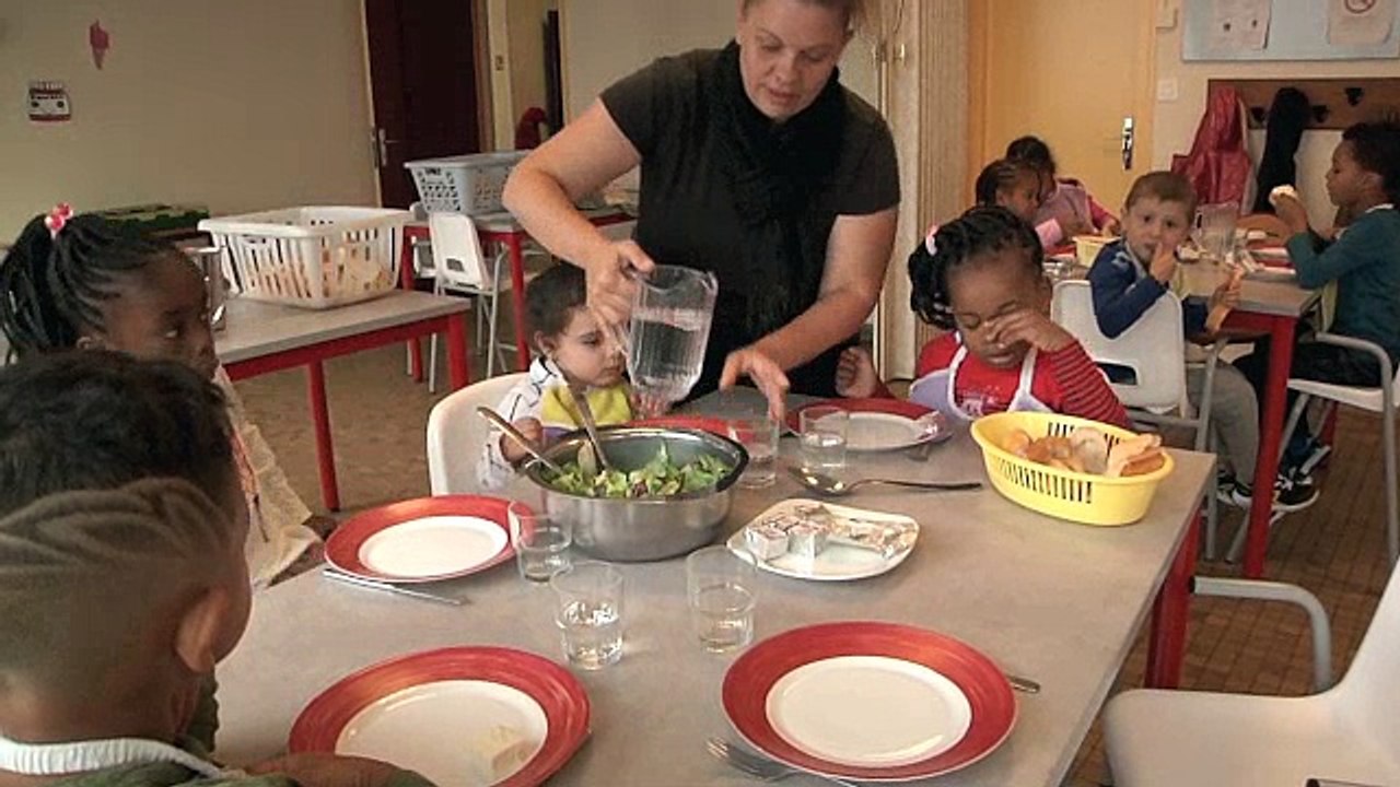 VIDÉO - Dans les coulisses de la rentrée 2017 - Restauration scolaire - 2017-09-08