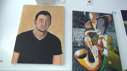 Ne Okulunu Okudu Ne de Eğitim Aldı, 15 Yılda 9 Sergi Açtı