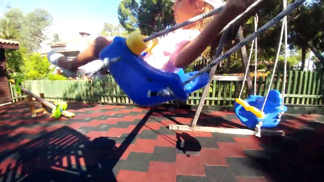 Parkta oyunlar havuzda yarışmalar, eğlenceli çocuk videosu, Champion Hotel mini club