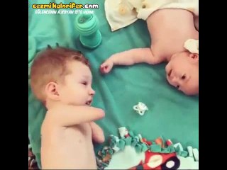 Engellerin Hiçbir Şey Olduğunu Kanıtlayan Ufaklıklar