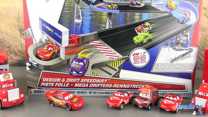 Download Video: Disney Cars Micro Drifters Circuit Piste Folle Flash McQueen #français 4k #Jouet #Toy #Unboxing