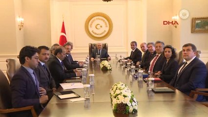 Başbakan Yıldırım, Pakistan Dışişleri Bakanı Asıf'ı Kabul Etti