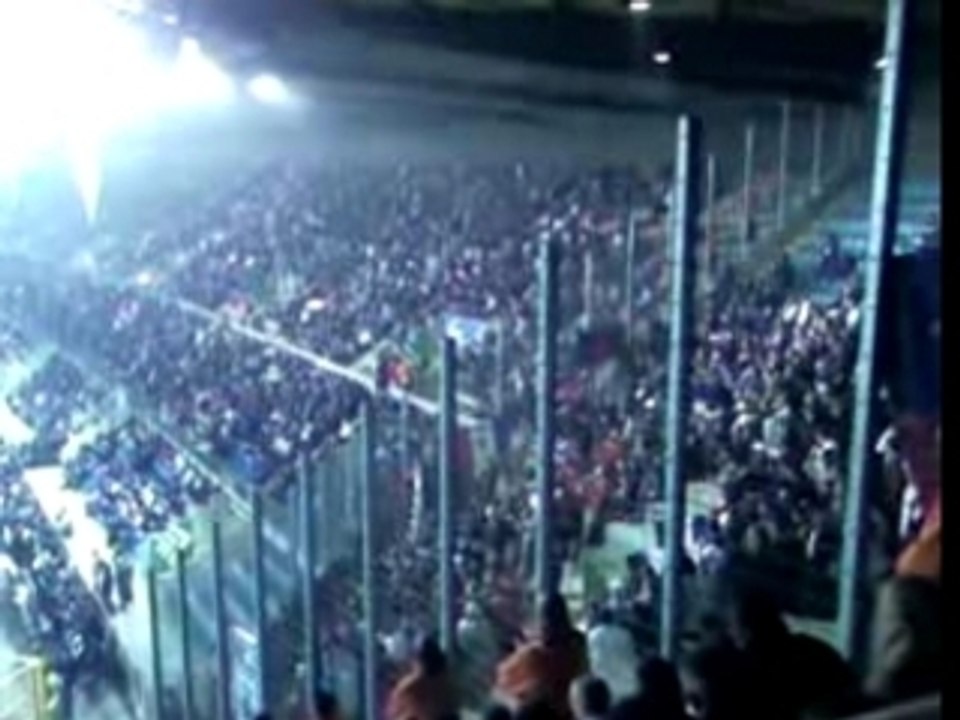 Chant.Allez paris.....2007