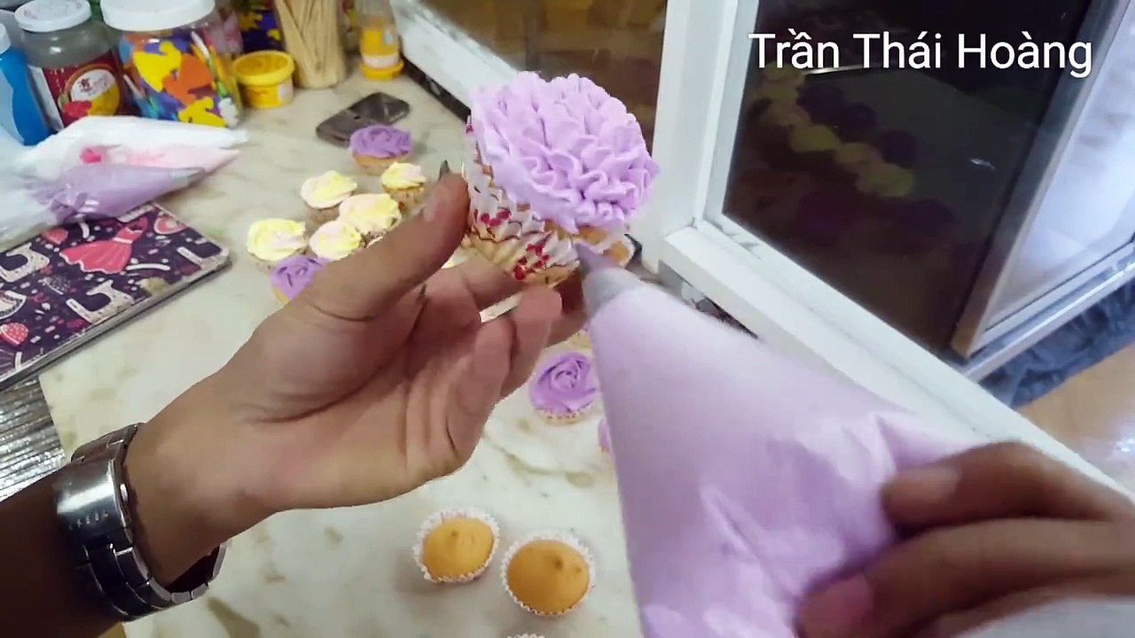 Chậu hoa cup cake
