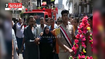 محافظ ومدير أمن الدقهلية يتقدمان جنازة الشهيد عمرو السعدنى