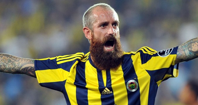 Eski Fenerbahçeli Meireles, 33 Yaşında Futbolu Bıraktı