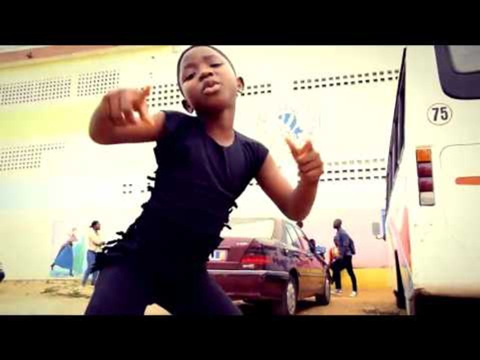 FRANCISCA   TNT VISER HAUT