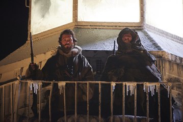 La piel fría - Trailer final español (HD)