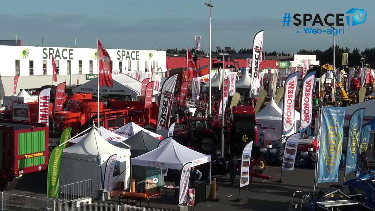 Inauguration du 31e Space par Stéphane Travert, ministre de l'agriculture