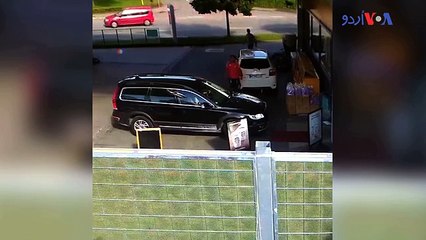 گاڑی کنٹرول سے باہر ہو کر پٹرول پمپ سے ٹکرا گئی