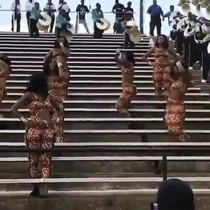 Perfect teamwork! Poder Negro - Black Power