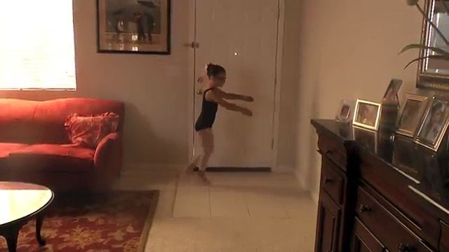 Ballet Class For Beginners - How to Do Basic Ballet Dance Positions