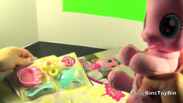 My Little Pony LITTLEST SO SOFT PINKIE PIE Plush Filly & Accessories Review! by Bins Toy Bin