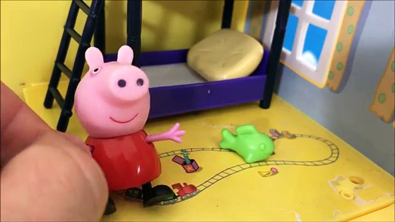 Swinka Peppa po POLSKU - Karetka przyjachala, bo Peppa spadla z roweru