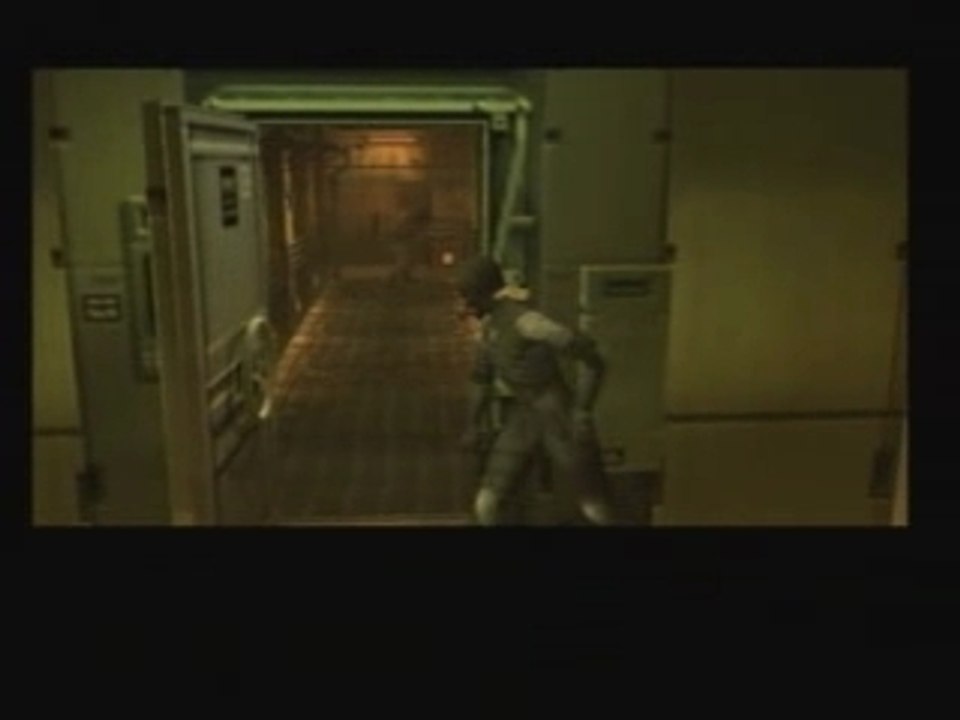 MGS2: 32 Raiden aperçoit le premier garde