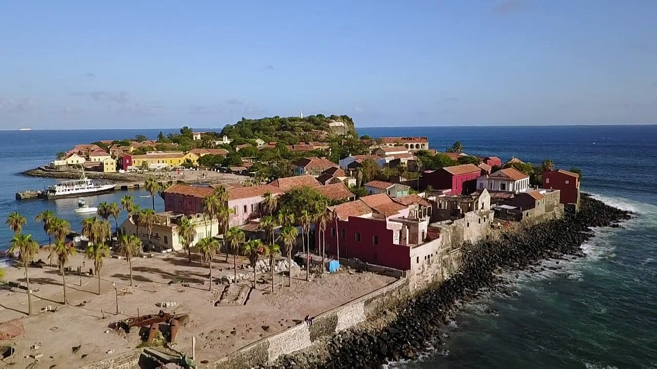 Taucher erforschen das Geheimnis der Sklavenschiffe