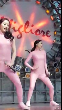 [직캠 레전드] 타이즈 입고 쩍벌♥ 식스밤(SixBomb) 소아(SOA) Step to me / SEXY KPOP FANCAM