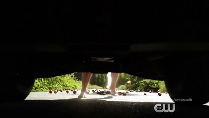 The Flash - saison 4 - trailer - 'Hero Reborn' Promo (VO)