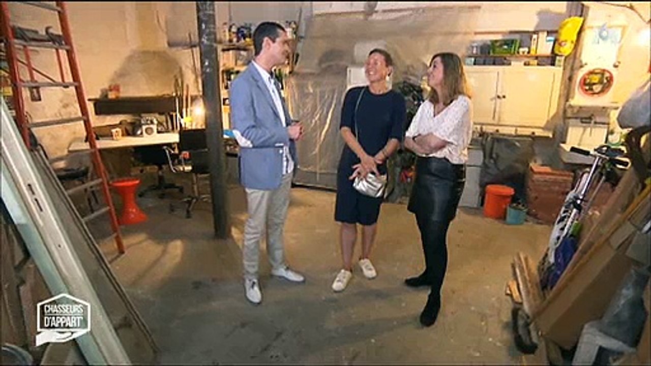 Stéphane Plaza sort son carton rouge contre un agent immobilier dans "Chasseurs d'appart" - Regardez