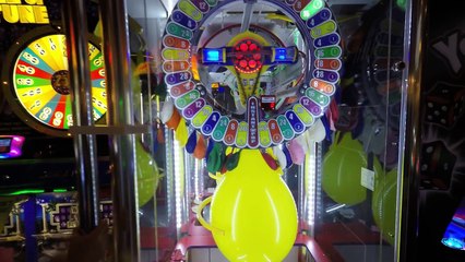 JACKPOT! Pop It & Win Arcade Game At Dave & Busters Ticket Redemption Game Jackpot Payout