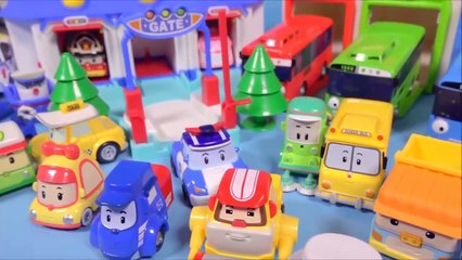 Télécharger la video: Robocar Poli car toys Rescue station & Tayo bus garage 폴리 타요 구조본부 놀이