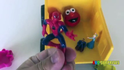 Spiderman vs Venom steal Egg Surprise Toy Learn Color Batman Superman Superheroes ABC SURP