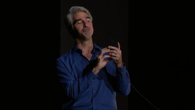 Voici la vérité sur l'iPhone X... Parodie Hilarante !! Merci Apple