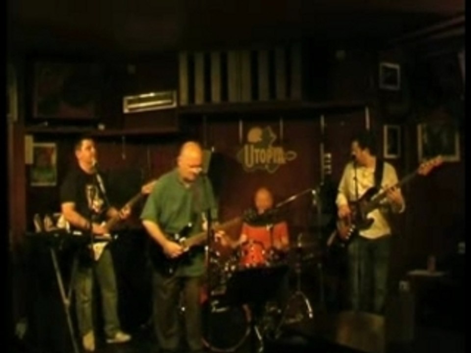 I'm torn down by Drpickup 20070426 @ Utopia Paris  -