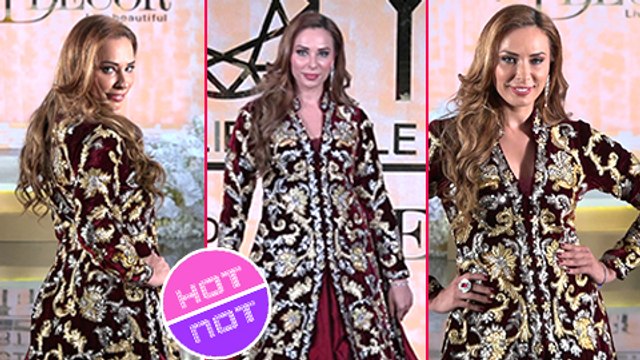 Salman Khan's Girlfriend Iulia Vantur Hot Rampwalk For Monisha Jaising, Pallavi & Bhairavi Jaikishan