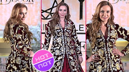 Salman Khan's Girlfriend Iulia Vantur Hot Rampwalk For Monisha Jaising, Pallavi & Bhairavi Jaikishan