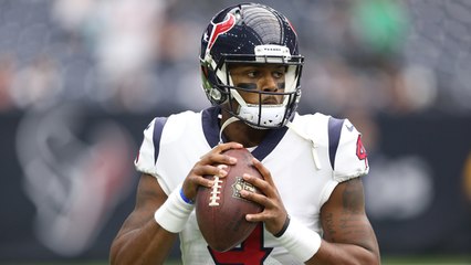 What are the expectations for Deshaun Watson in his first start?