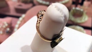 Diamond-Engagement-Ring-Romantic-Jewelers