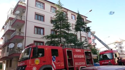 Konya'da 5 Katlı Binanın Çatısında Yangın