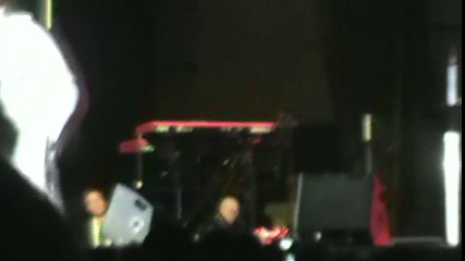 Robert Washington sings 'Never Gonna Fall In Love Again' Lake George 2015