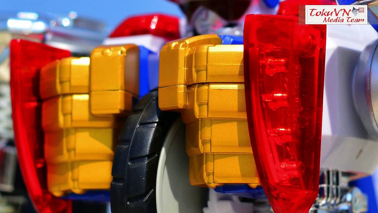 All DX Gattai Tokusou Sentai Dekaranger 2004! 特捜戦隊デカレンジャー! Power Rangers SPD Megazord!