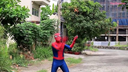 Frozen Elsa & Spiderman COSTUMES CUT! w/ Fairy Godmother & Joker in Real Life