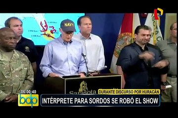 Tải video: EEUU: intérprete de signos de Florida causa furor en las redes sociales