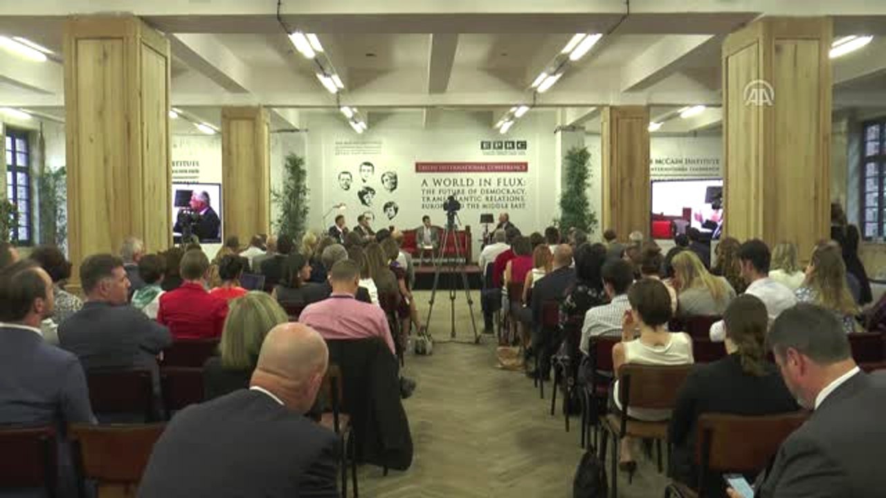 Dünya Kaos İçinde: Demokrasi, Avrupa ve Ortadoğu'nun Geleceği" Konferansı - Tiflis