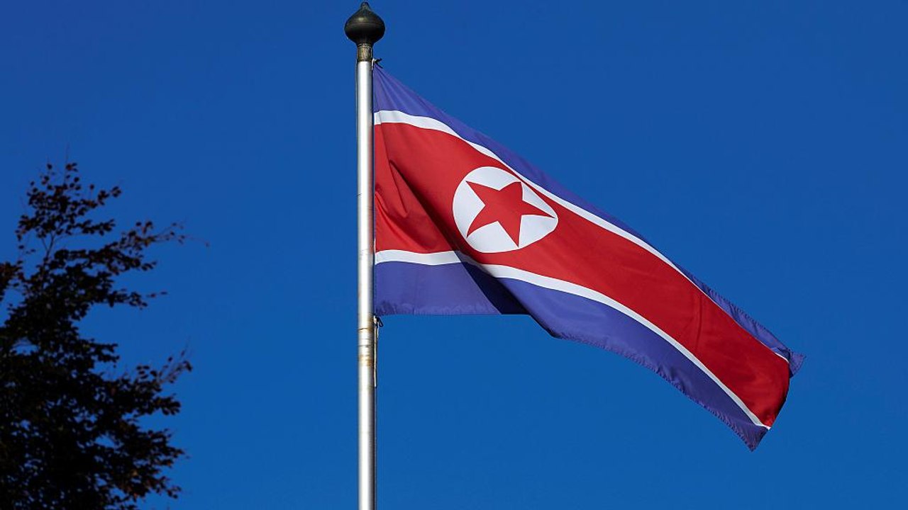 Nordkorea schießt erneut Rakete über Japan hinweg