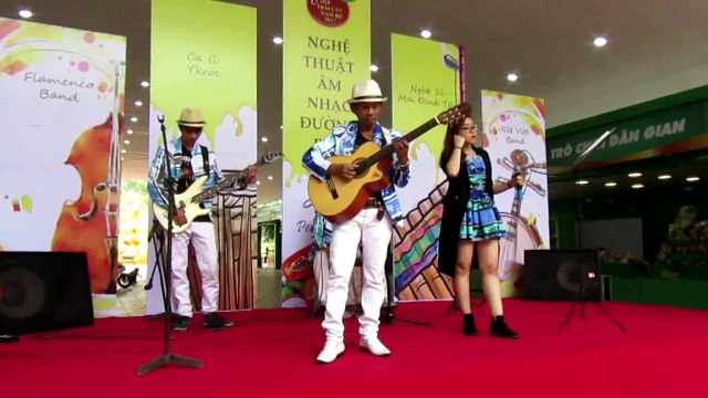 HOTEL CALIFORNIA Ban nhạc Flamenco Tumbadora Biểu diễn ÂM NHẠC ĐƯỜNG PHỐ KDL VĂN HÓA SUỐI TIÊN (1)